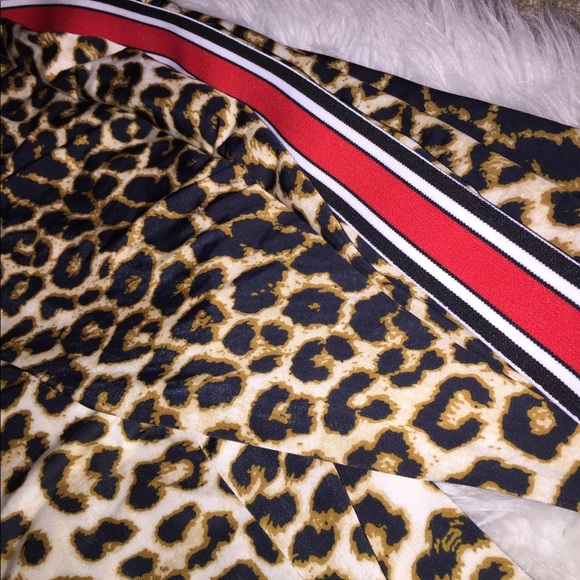 Leopard print pants!🙈 - Picture 2 of 3